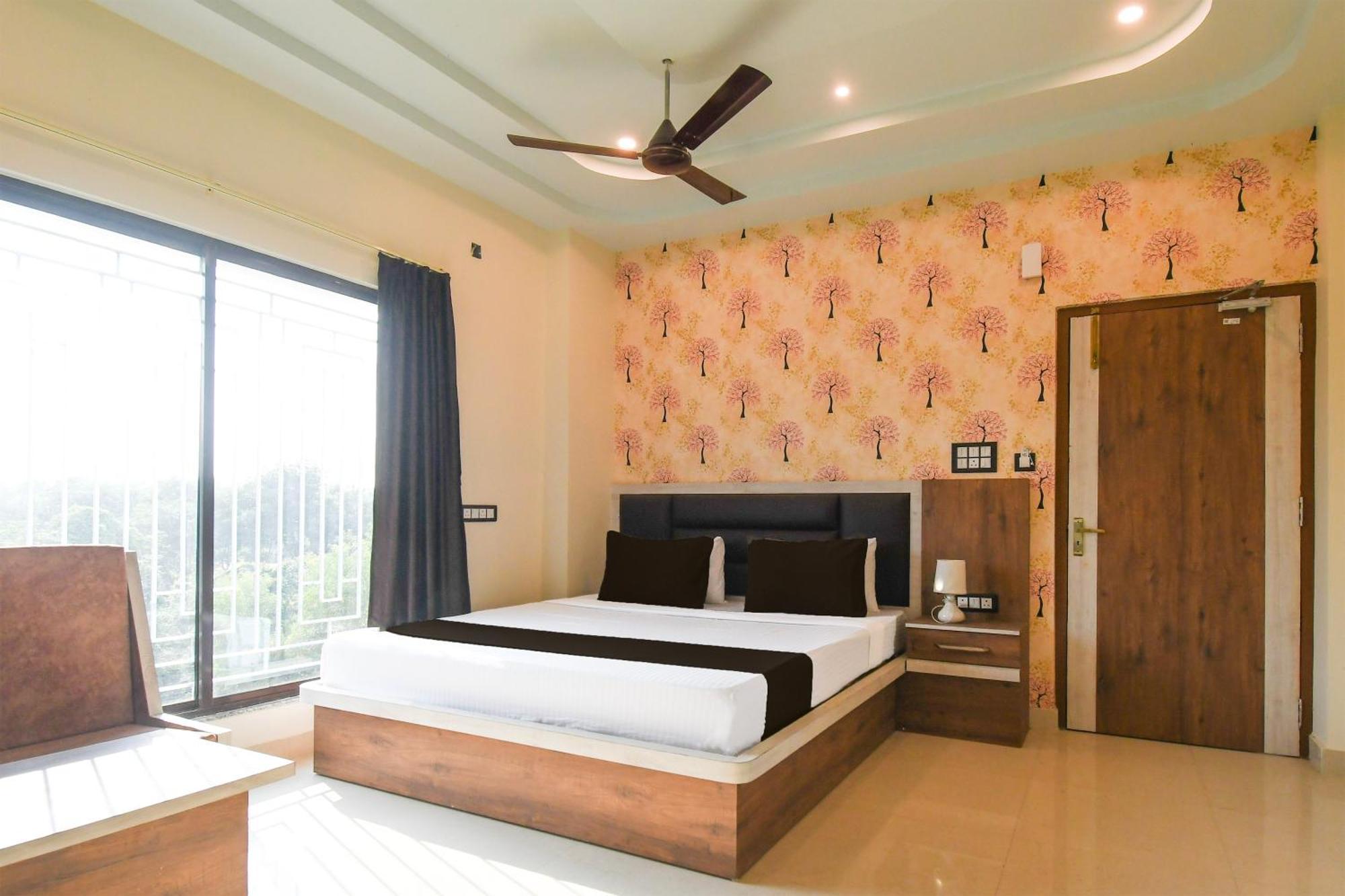 Hotel O Nilmadhab International Tarapith Eksteriør billede
