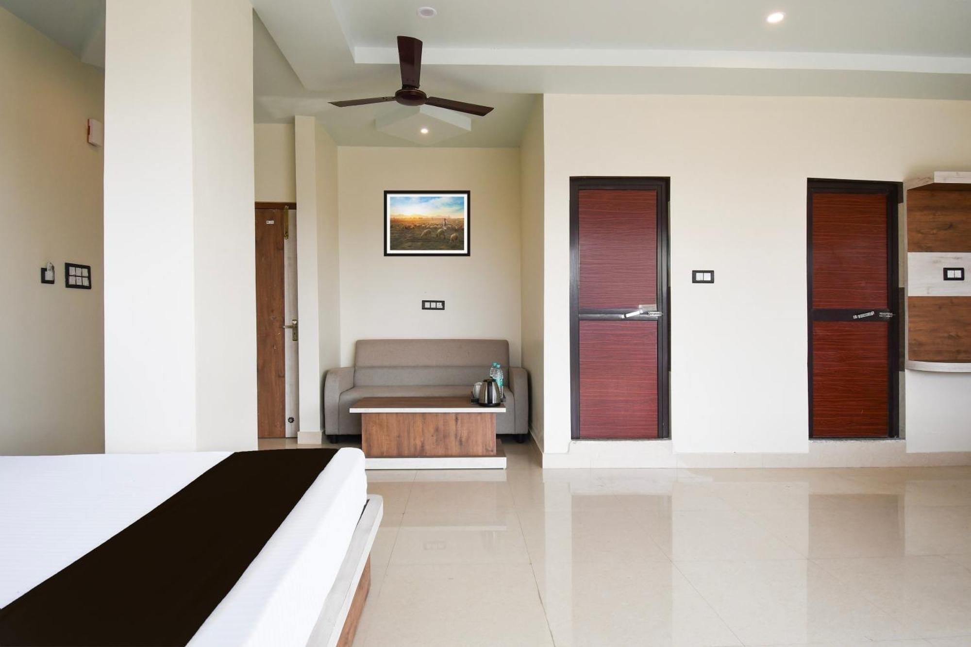 Hotel O Nilmadhab International Tarapith Eksteriør billede