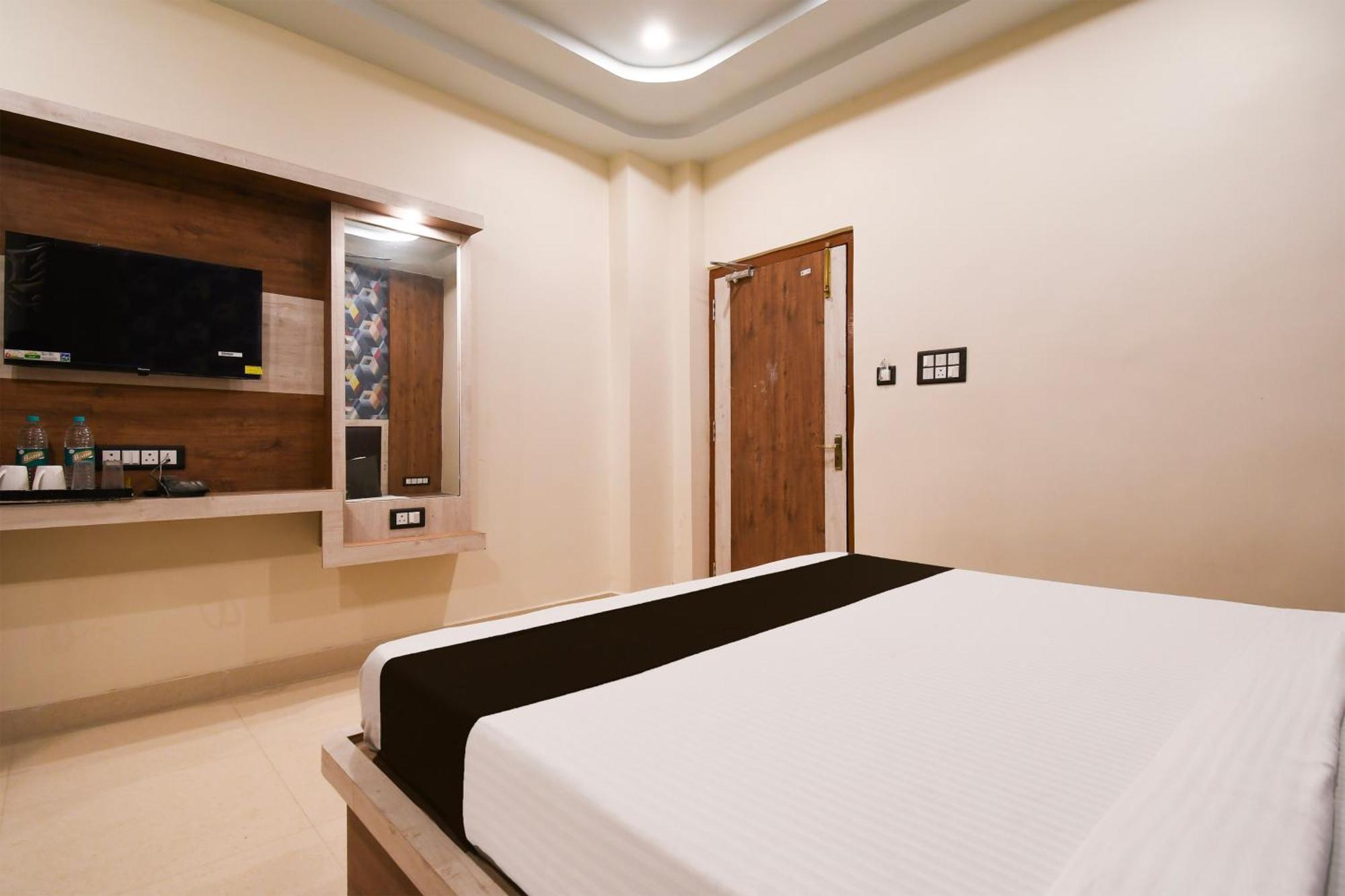 Hotel O Nilmadhab International Tarapith Eksteriør billede