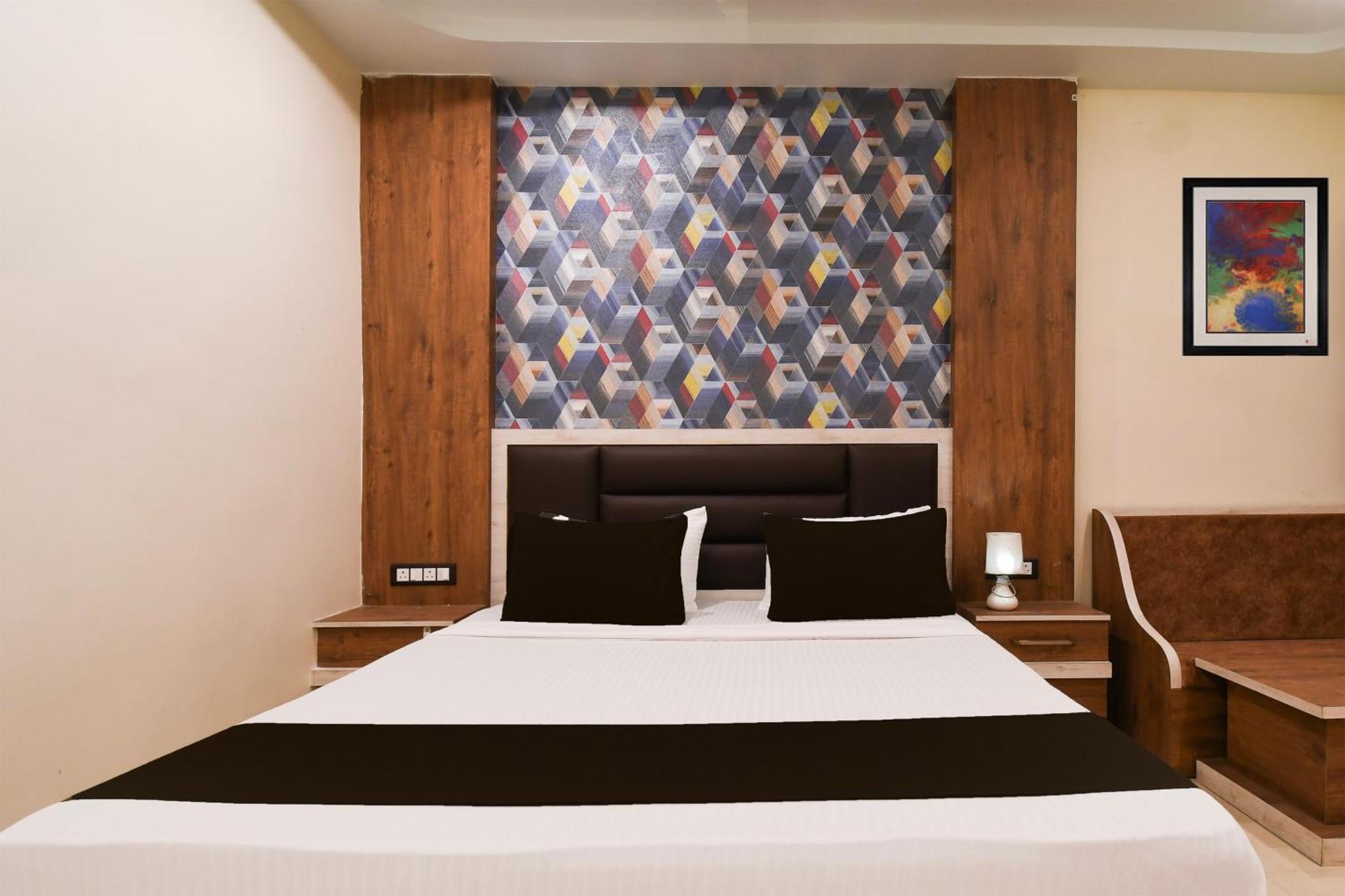 Hotel O Nilmadhab International Tarapith Eksteriør billede