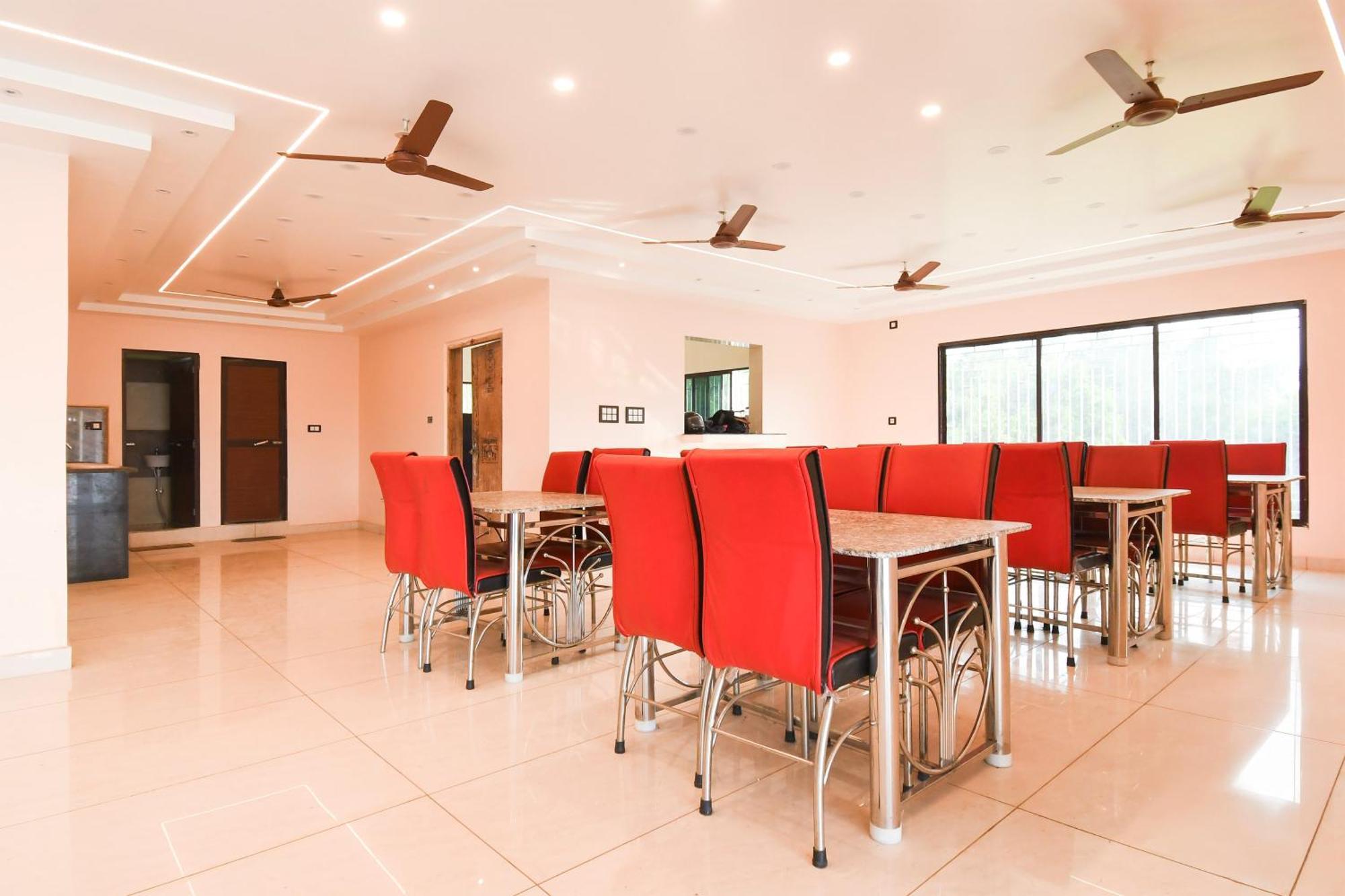 Hotel O Nilmadhab International Tarapith Eksteriør billede